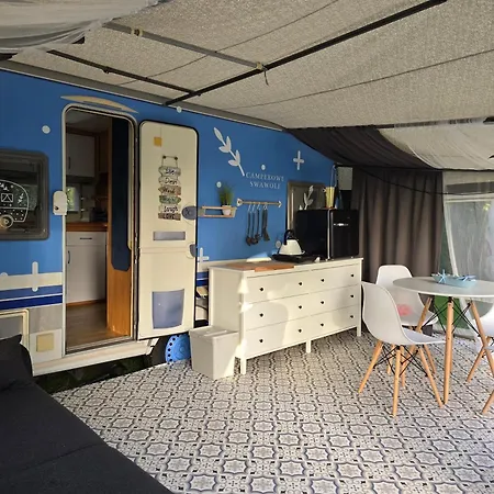Кемпинг Camperowe Swawole - Bondi Bielawa (Piaseczno)