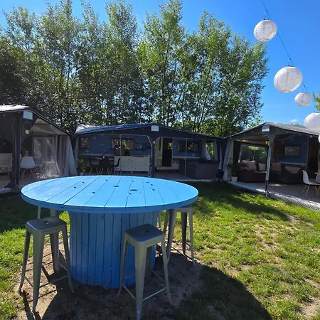 Кемпинг Camperowe Swawole - Bondi Bielawa (Piaseczno)